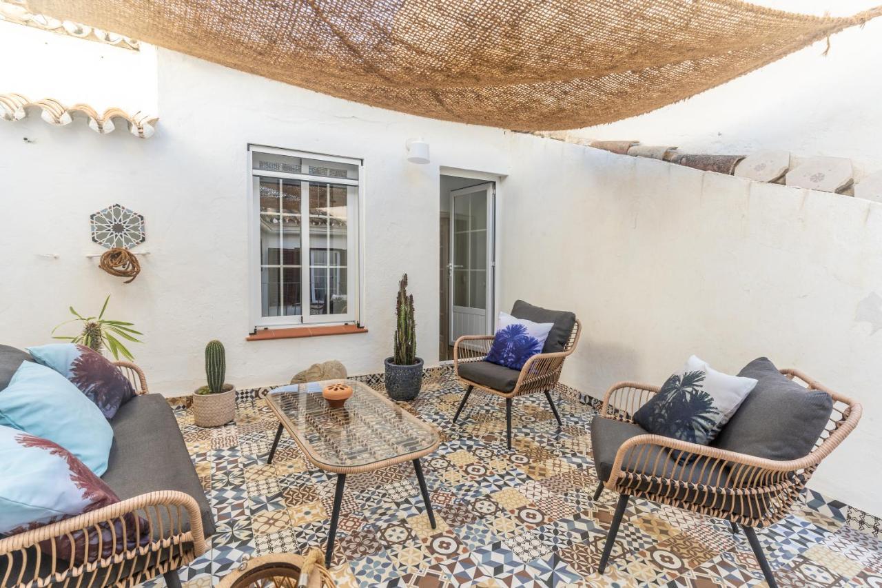 הוילה אסטפונה Casa Blanca מראה חיצוני תמונה